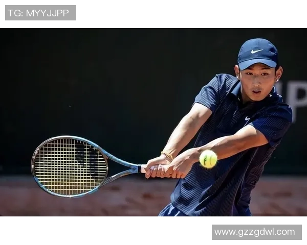 对话黄军:回顾我的网球生涯与未来展望的深刻思考 对话黄军:回顾我的网球生涯与未来展望的深刻思考