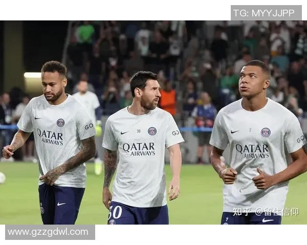 内马尔本赛季第五次受伤巴黎欧冠前景堪忧球队需寻找应对之策 内马尔本赛季第五次受伤巴黎欧冠前景堪忧球队需寻找应对之策