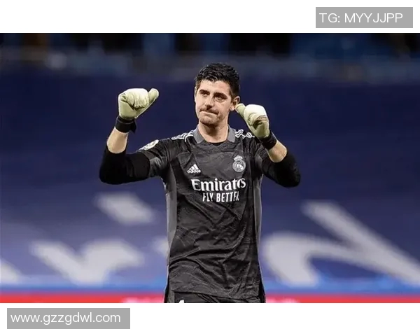 库尔图瓦：守门员的传奇之路与足球世界的辉煌成就