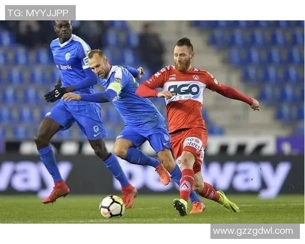 恩波利与斯帕尔马的激烈对决揭示意甲新赛季的竞争格局与球队实力对比