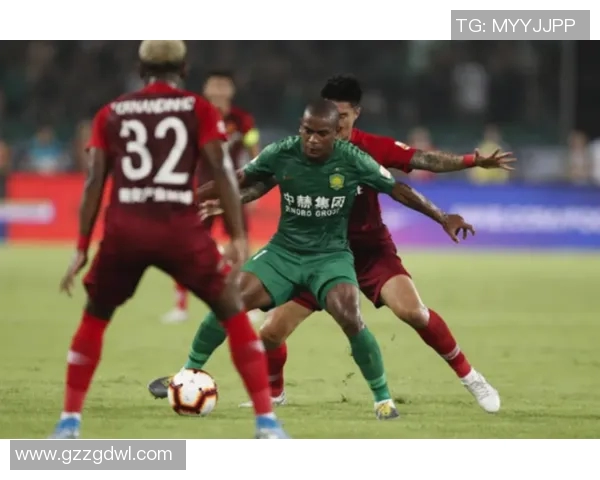 北京国安主场迎战河北华夏全力争胜展现球队实力与斗志