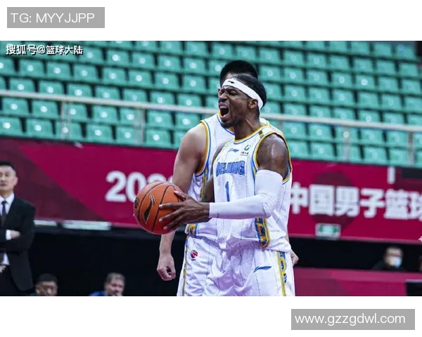 广东对阵首钢全场直播精彩回顾与赛后分析尽在此处 广东对阵首钢全场直播精彩回顾与赛后分析尽在此处