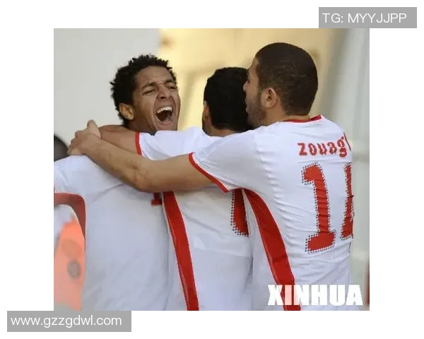 意大利与塞内加尔激战正酣足球盛宴引发全球关注与热议 意大利与塞内加尔激战正酣足球盛宴引发全球关注与热议