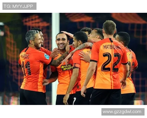 费耶诺德与矿工激战正酣谁能在欧战中笑到最后